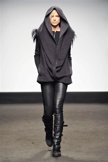 Clothing, Sleeve, Textile, Fashion show, Joint, Outerwear, Jacket, Style, Boot, Knee, 