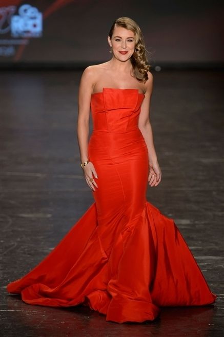 Clothing, Dress, Shoulder, Red, Joint, Formal wear, Style, Gown, Fashion model, Waist, 