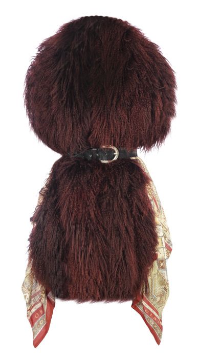 Brown, Textile, Red, Toy, Maroon, Costume accessory, Carmine, Wool, Natural material, Stuffed toy, 