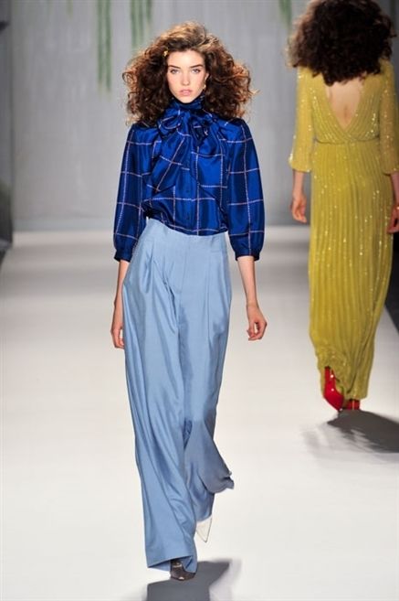 Clothing, Blue, Sleeve, Shoulder, Textile, Joint, Standing, Waist, Fashion show, Style, 