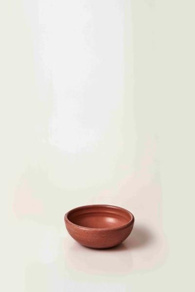 Serveware, Still life photography, Pottery, Circle, earthenware, Artifact, Cylinder, 