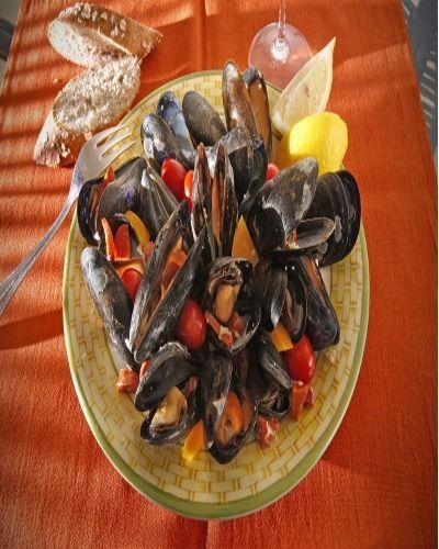 Food, Bivalve, Ingredient, Tableware, Seafood, Produce, Clam, Fruit, Serveware, Shellfish, 