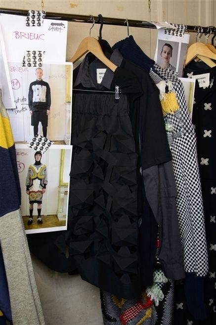 Textile, Clothes hanger, Pattern, Fashion, Black, Fashion design, Boutique, Retail, One-piece garment, Day dress, 