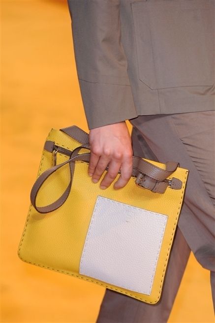 Yellow, Textile, Bag, Shoulder bag, Fashion, Luggage and bags, Tan, Suit trousers, Pocket, Fashion design, 