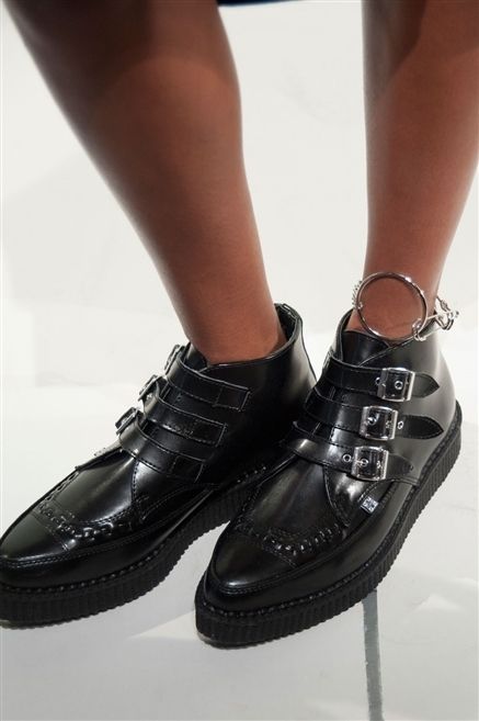 Footwear, Product, Shoe, Human leg, Joint, White, Style, Fashion, Black, Grey, 