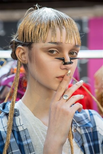 Lip, Hairstyle, Eyebrow, Eyelash, Style, Bangs, Plaid, Fashion, Beauty, Nail, 