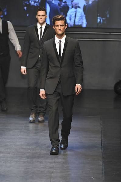 Completo con mantella uomo Dolce&Gabbana inverno 2012 2013