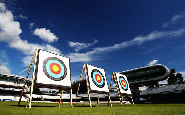 Daytime, Colorfulness, Archery, Target archery, Precision sports, Field archery, Stock photography, Headquarters, 