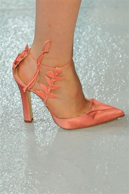 Footwear, Human leg, Joint, Red, Pink, High heels, Carmine, Foot, Fashion, Tan, 