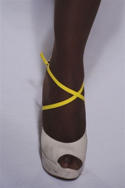 Joint, Human leg, Sock, Costume accessory, Knee, Beige, Ankle, Tights, Fashion design, 