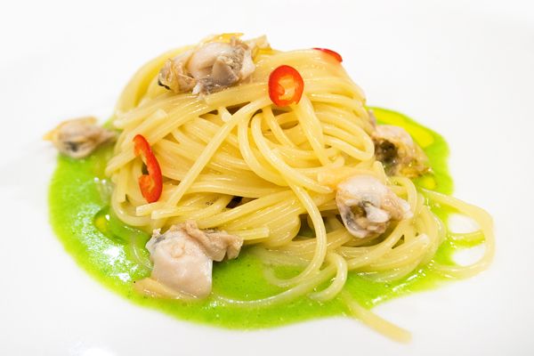 Food, Cuisine, Spaghetti, Noodle, Ingredient, Al dente, Pancit, Chinese noodles, Recipe, Capellini, 