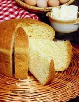 Food, Bread, Cuisine, Finger food, Baked goods, Ingredient, Dish, Loaf, Bowl, Gluten, 