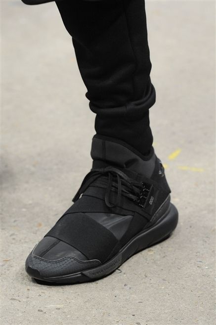 White, Style, Black, Grey, Street fashion, Monochrome, Walking shoe, Leather, 