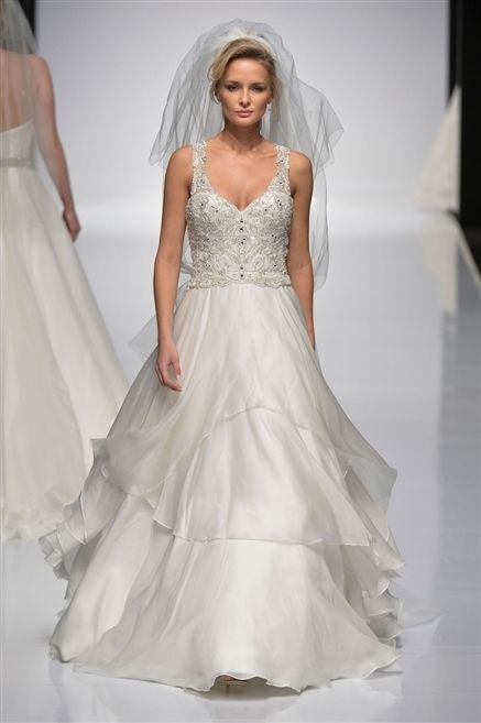 Clothing, Sleeve, Dress, Shoulder, Bridal clothing, Textile, Photograph, Wedding dress, Joint, White, 