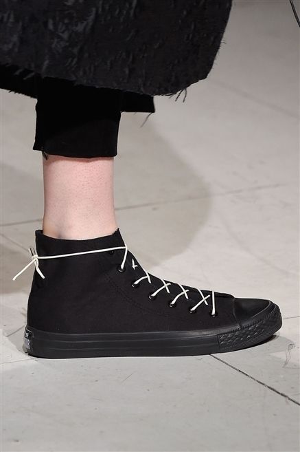 Shoe, White, Style, Fashion, Black, Street fashion, Grey, Walking shoe, Shadow, Ankle, 