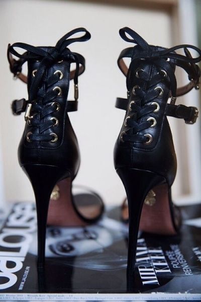 High heels, Font, Sandal, Black, Basic pump, Leather, Metal, Foot, Dancing shoe, Bridal shoe, 