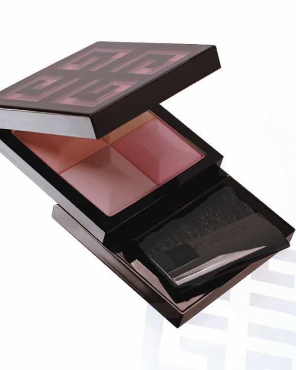 Brown, Product, Eye shadow, Tints and shades, Rectangle, Maroon, Cosmetics, Square, Box, 