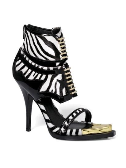 White, High heels, Sandal, Black, Boot, Beige, Tan, Foot, Basic pump, Fashion design, 