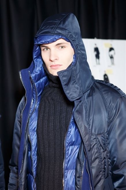 Jacket, Textile, Outerwear, Winter, Street fashion, Fashion, Leather, Electric blue, Cobalt blue, Zipper, 