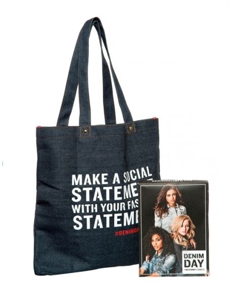 Product, Style, Bag, Shoulder bag, Tote bag, Label, Shopping bag, Brand, Strap, 