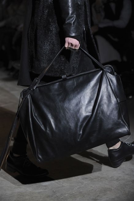 Textile, Outerwear, Bag, Leather, Fashion, Black, Shoulder bag, Street fashion, Silk, Hobo bag, 