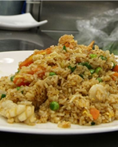 Green, Food, Rice, Spiced rice, Dishware, Recipe, Fried rice, Serveware, Nasi goreng, Cuisine, 