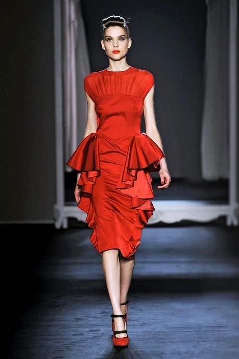 Shoulder, Fashion show, Human leg, Red, Dress, Style, One-piece garment, Fashion model, Runway, Fashion, 