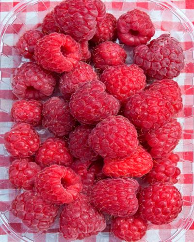 Food, Fruit, Natural foods, Berry, Red, Produce, Frutti di bosco, Sweetness, Boysenberry, Seedless fruit, 
