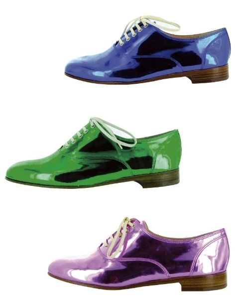 Footwear, Product, Green, White, Purple, Light, Font, Violet, Beauty, Logo, 