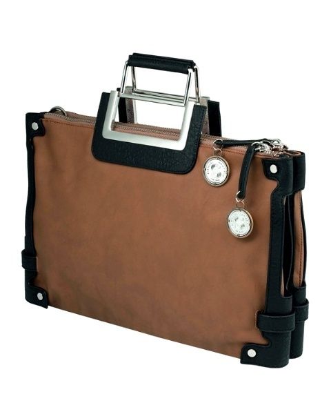 Product, Brown, Khaki, Style, Tan, Bag, Beige, Leather, Material property, Metal, 
