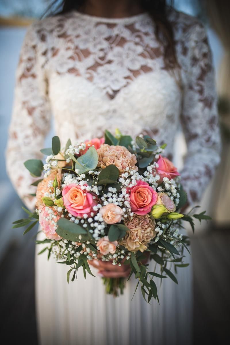 Petal, Bouquet, Shoulder, Flower, Dress, Cut flowers, Floristry, Flower Arranging, Floral design, Wedding dress, 