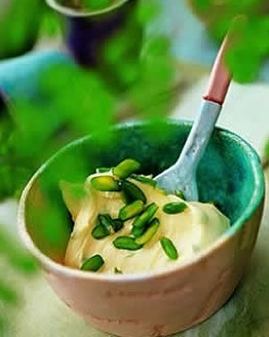 Green, Food, Cuisine, Ingredient, Soup, Dish, Recipe, Dishware, Kitchen utensil, Spoon, 