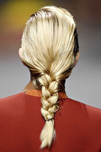 Brown, Hairstyle, Hair accessory, Style, Orange, Amber, Braid, Blond, Neck, Long hair, 
