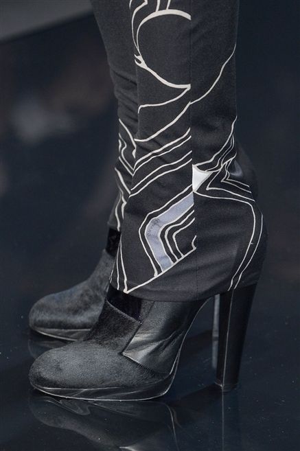 Joint, High heels, Fashion, Black, Leather, Fashion design, Boot, Active shirt, Foot, 