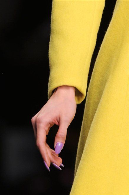 Finger, Yellow, Sleeve, Joint, Wrist, Nail, Thumb, Vein, Cuff, Ring, 
