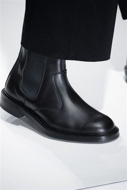 Shoe, Boot, Leather, Fashion, Black, Material property, Fashion design, Synthetic rubber, Costume accessory, 