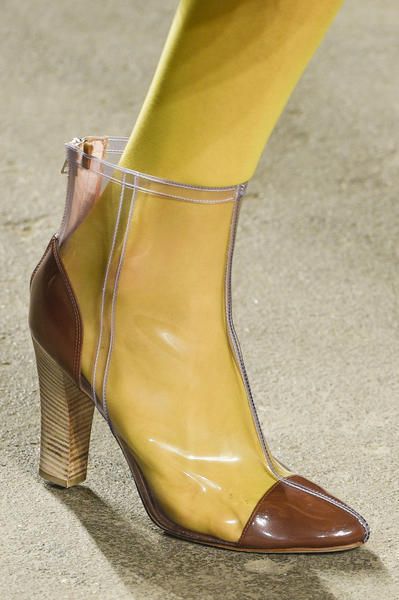 Footwear, Brown, Yellow, High heels, Tan, Fashion, Leather, Beige, Close-up, Clog, 