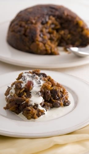 Dish, Food, Cuisine, Ingredient, Christmas pudding, Produce, Recipe, Pudding, Dessert, Baked goods, 