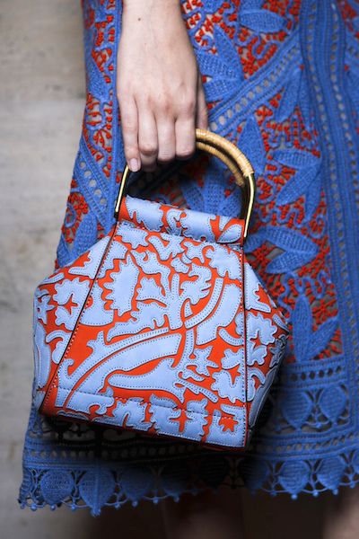 Blue, Textile, Electric blue, Bag, Shoulder bag, Visual arts, Street fashion, Pattern, Motif, 