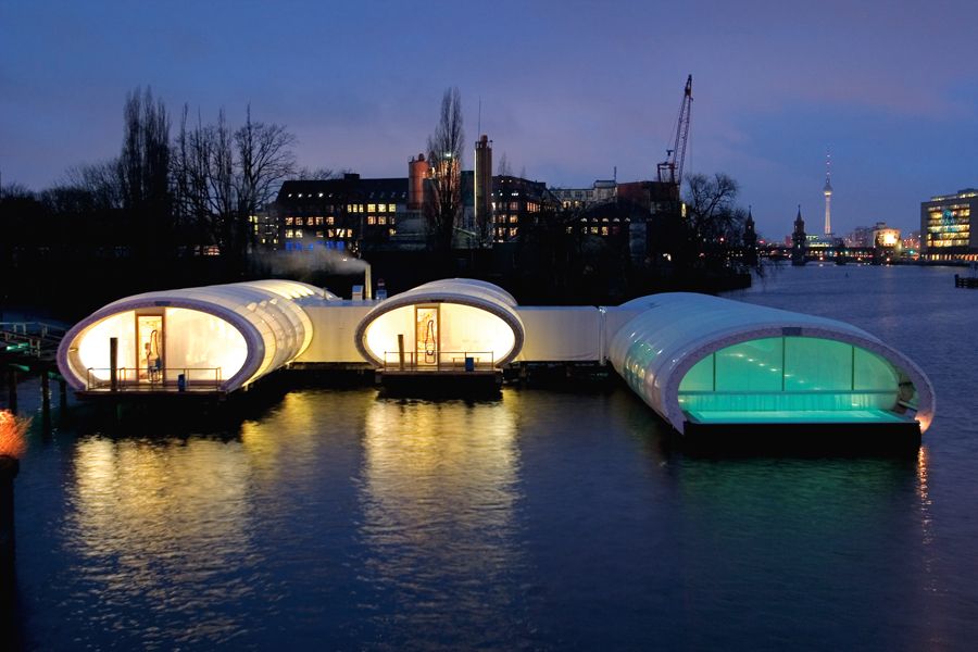 Waterway, Architecture, Reflection, Arch, Landmark, Channel, Metropolitan area, Bridge, Evening, Arch bridge, 