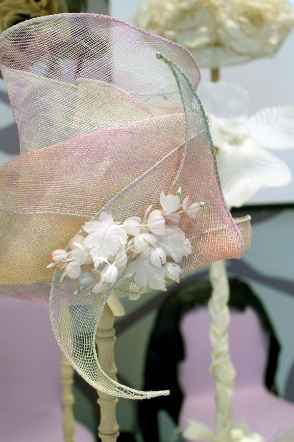 Petal, Flower, Pink, Cut flowers, Lavender, Flowering plant, Bridal accessory, Floral design, Artificial flower, Peach, 