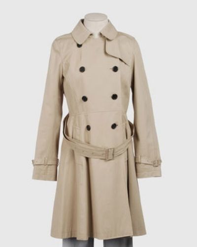 Coat, Collar, Sleeve, Textile, Standing, Joint, Outerwear, White, Uniform, Pattern, 