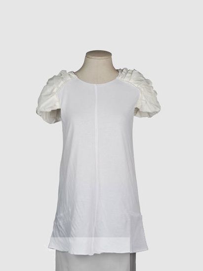 Product, Sleeve, Textile, White, Fashion, Grey, One-piece garment, Day dress, Fashion design, Clothes hanger, 