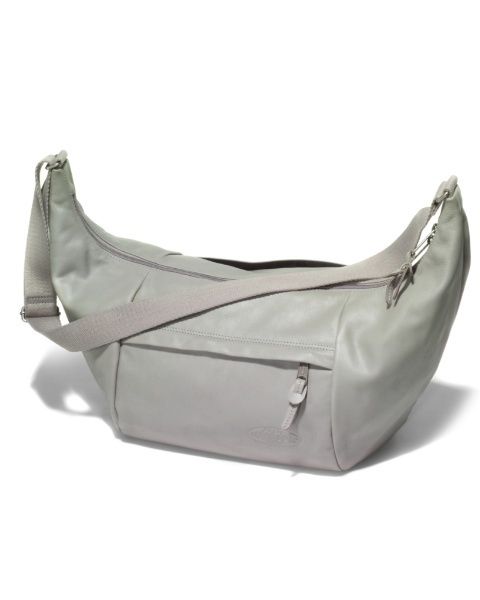 Product, Musical instrument accessory, White, Style, Black, Grey, Beige, Hobo bag, Shoulder bag, Leather, 