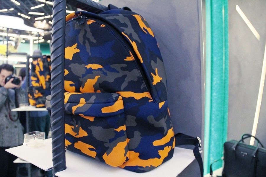 Orange, Bag, Luggage and bags, Baggage, Camouflage, Customer, Backpack, Briefcase, Military camouflage, Suitcase, 