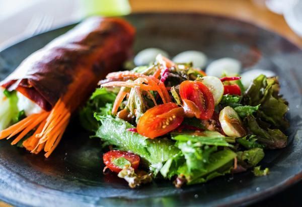 Food, Salad, Ingredient, Leaf vegetable, Vegetable, Garden salad, Recipe, Cuisine, Produce, Dishware, 