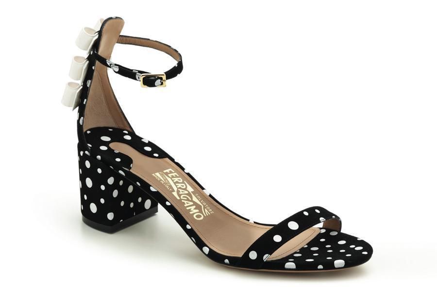 Footwear, Product, Brown, High heels, Sandal, Style, Tan, Pattern, Fashion, Black, 