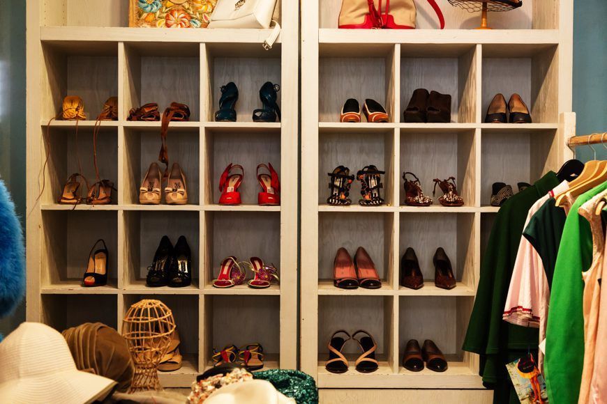 Shelf, Room, Shelving, Furniture, Closet, Collection, Clothes hanger, Fashion, Carmine, Retail, 