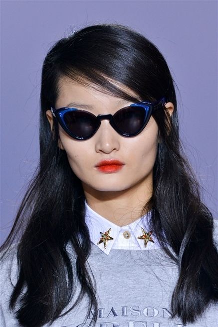 Eyewear, Glasses, Vision care, Lip, Hairstyle, Chin, Forehead, Sunglasses, Goggles, Fashion accessory, 
