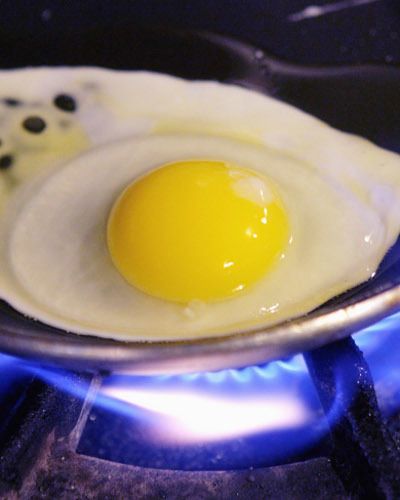 Egg yolk, Yellow, Food, Ingredient, Breakfast, Egg white, Meal, Egg, Fried egg, Egg, 